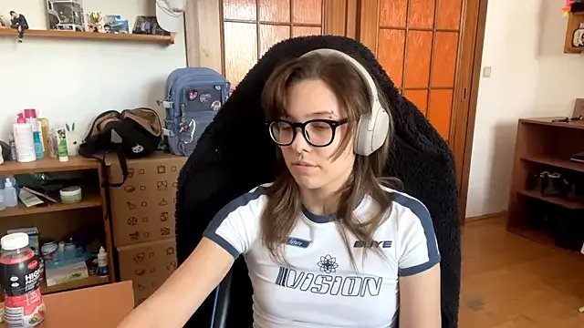 PillowPeachX