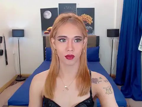 PreciousAmore from StripChat