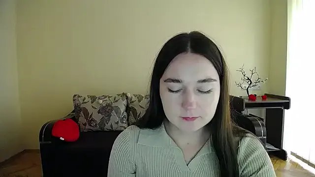 Pretty_shy from StripChat