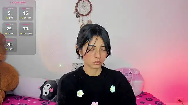 princessluna_19 from StripChat