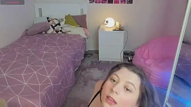 Queen_Michelle_ from StripChat