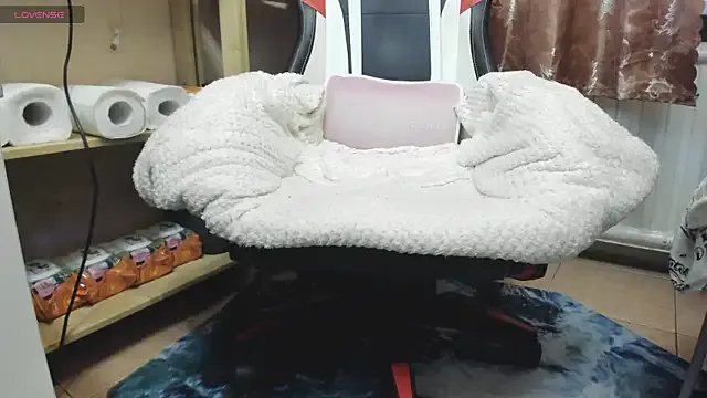 Queen_Sport from StripChat