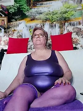 QueenPammy1 from StripChat