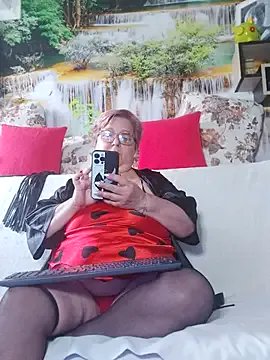 QueenPammy1 from StripChat