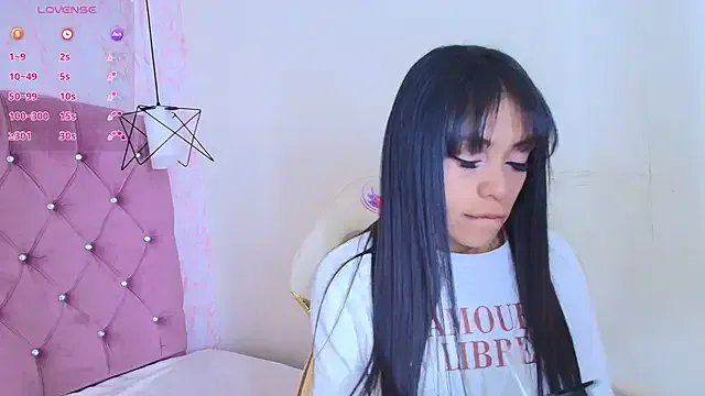 Raichell_ from StripChat