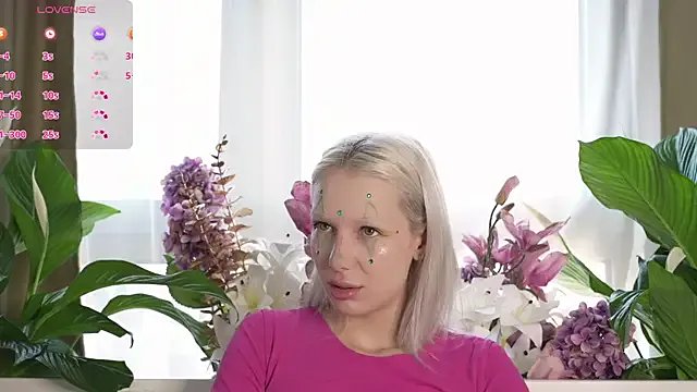 RanyThomson from StripChat