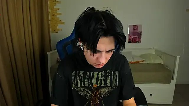 RayTaylorr from StripChat