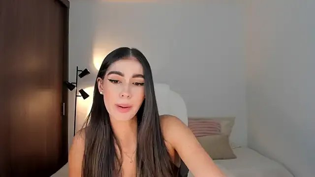 RebeccaBaxter from StripChat