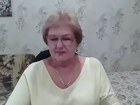Renata62011 from StripChat