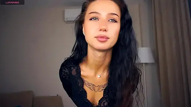 RendaBaatz from StripChat