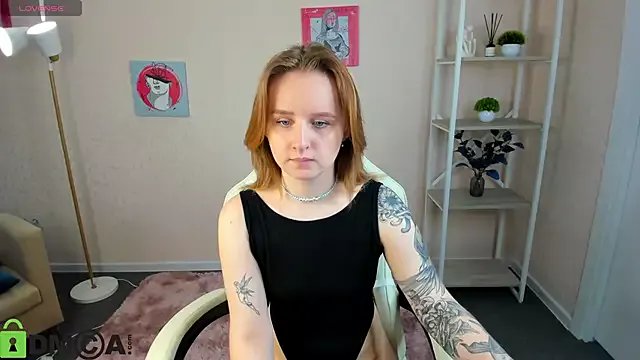 Rina_Panic from StripChat