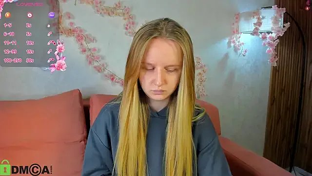 Rina_Panic from StripChat