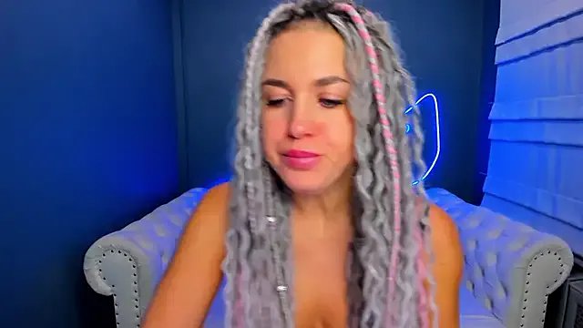 rock_n_roxy from StripChat