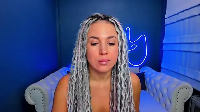 rock_n_roxy from StripChat