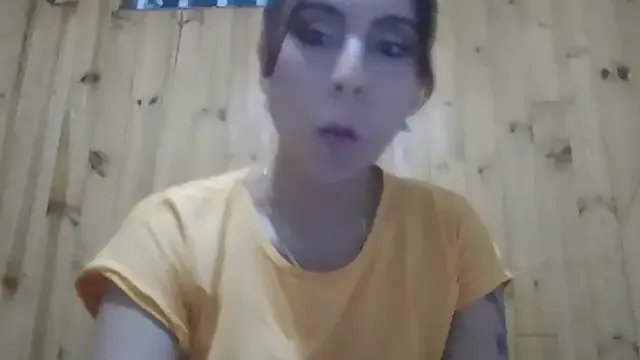 Roselingalvis13 from StripChat