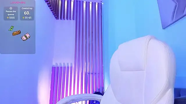 RoxanaBorns_ from StripChat