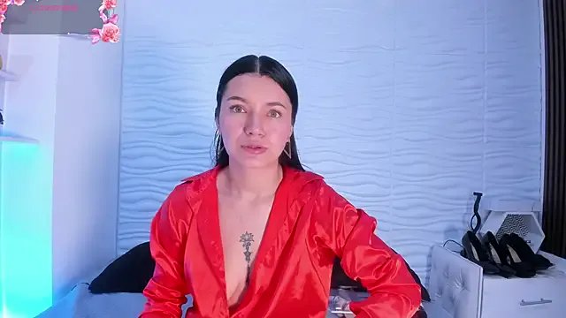 RoxanaBorns_ from StripChat