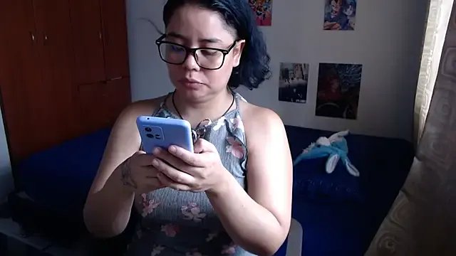 saenz_eymi from StripChat