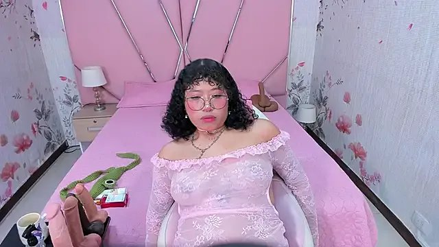 SafiroAgataaa from StripChat