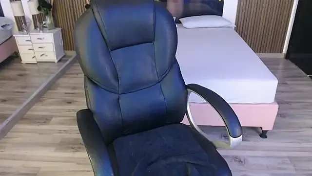 Sam_mansson66 from StripChat