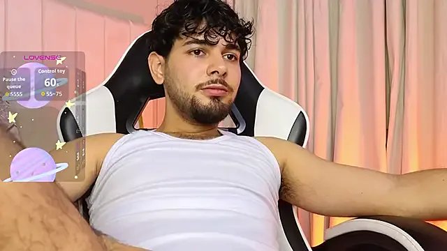 Samir_bear from StripChat