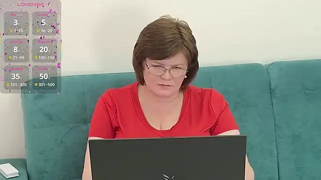 Sandra_Sunrise from StripChat