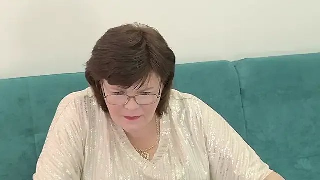 Sandra_Sunrise from StripChat