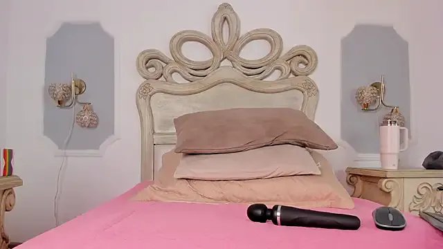 Sara__Williams from StripChat