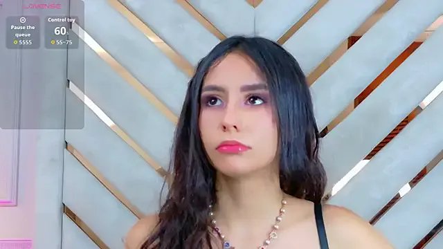 Sarah-Grace from StripChat