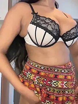 ScarletAss from StripChat