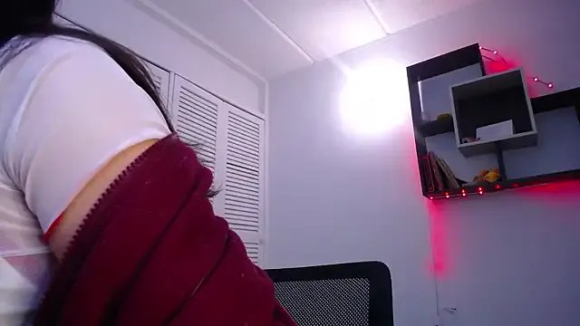  selene_s3x chat room