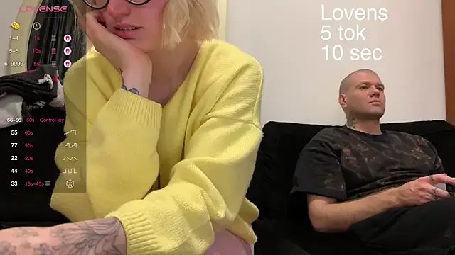 Sexy_Sweets from StripChat