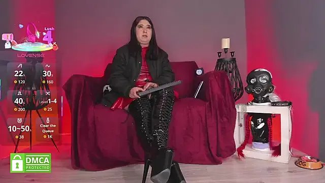 shaaroon_gold from StripChat