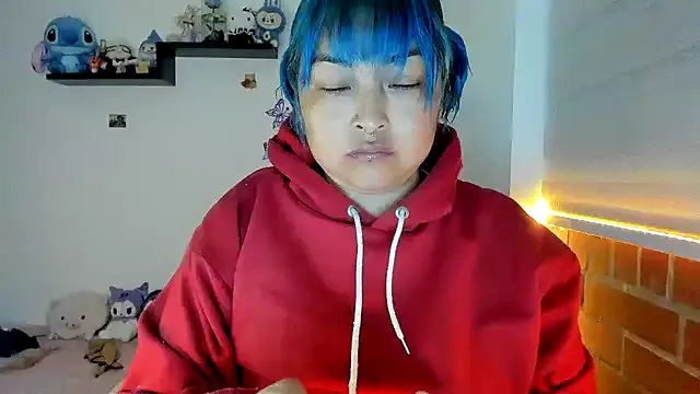 Shaddycute_ from StripChat