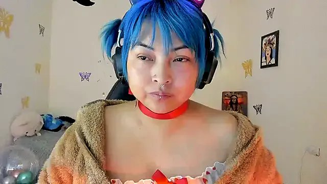 Shaddycute_ from StripChat