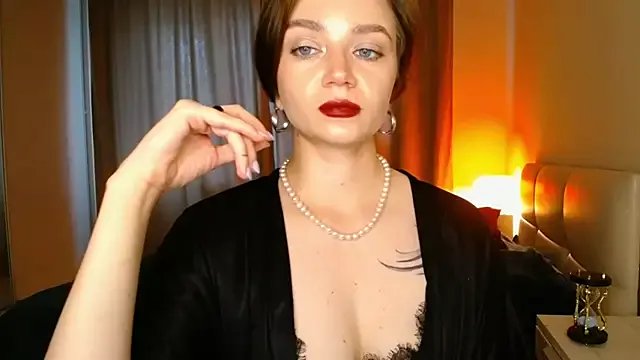 Shadow_Passion from StripChat