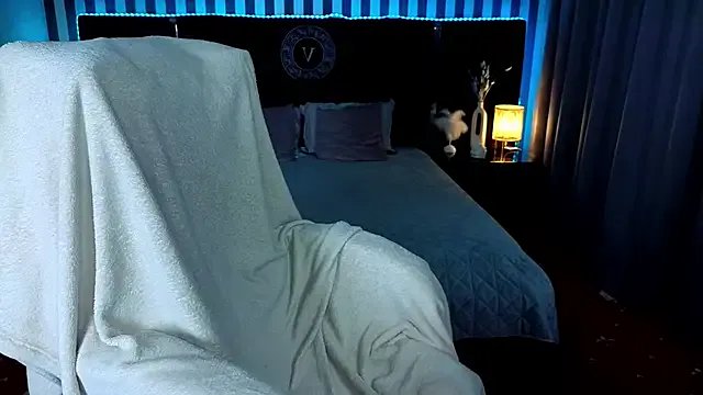 Shame_Less from StripChat