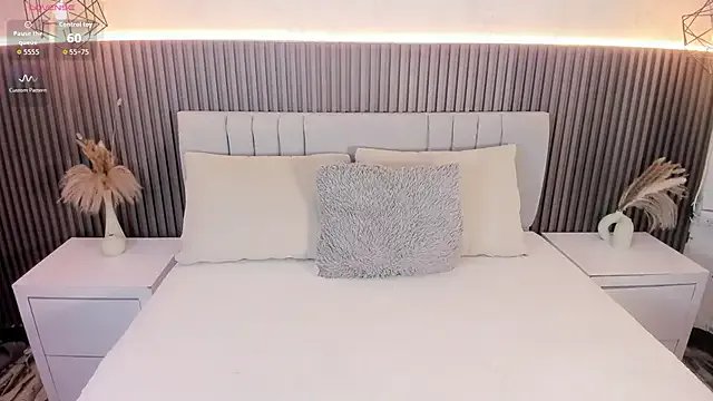 SHANONCLARK from StripChat