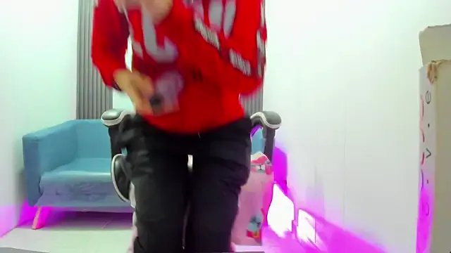 ShaunaDream from StripChat