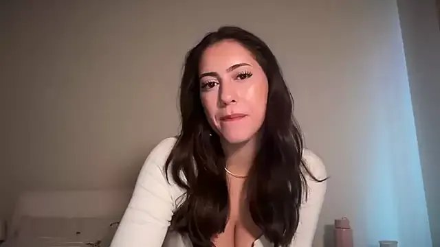 sieeena from StripChat