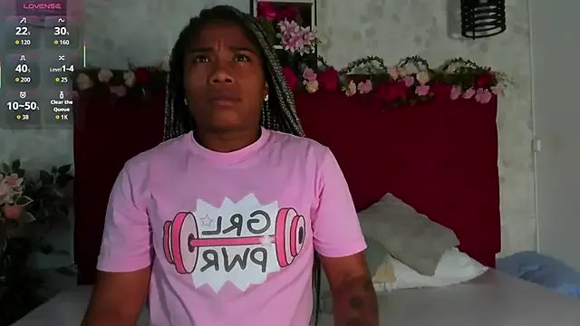 SilvannaFit from StripChat