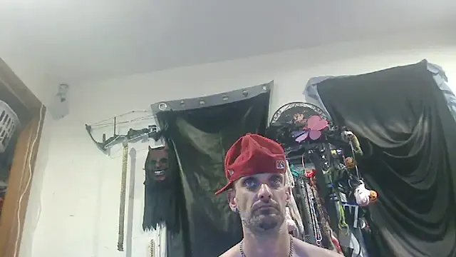 slinginbigD from StripChat