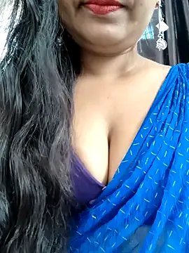 Sofia-ex from StripChat