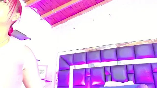 Sofia_martiin from StripChat