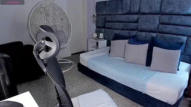 sofia_samuels from StripChat