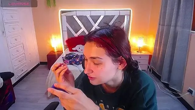 Sofii_cutee from StripChat