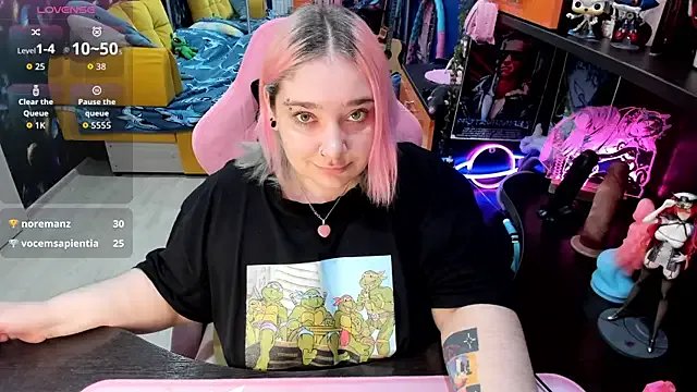 Softie_Sofy from StripChat