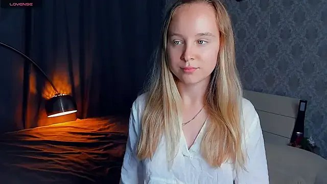 SoonMoor from StripChat