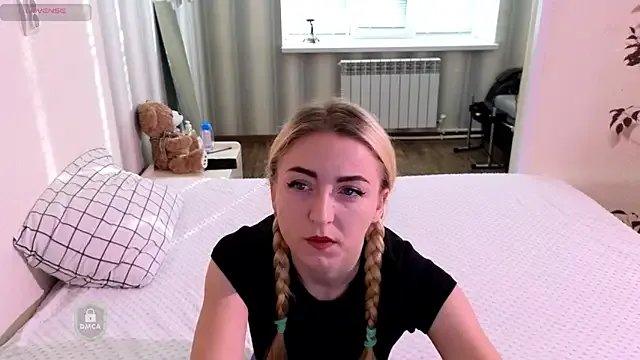  space_danger chat room