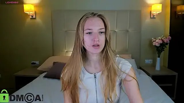 Stacy_River from StripChat